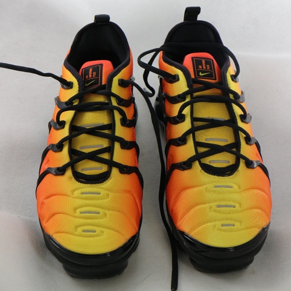 SOLD! NIKE VaporMax Plus Sunset Sneakers Deadstock - Picture 3 of 8